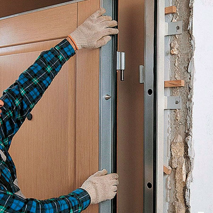 как правильно установить металлическую входную дверь